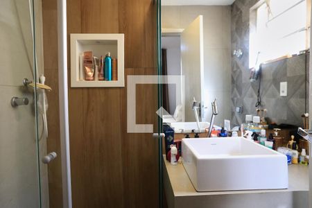 Banheiro da Suíte de apartamento à venda com 4 quartos, 116m² em Santa Efigênia, Belo Horizonte