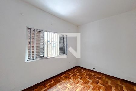 Quarto 1 de casa para alugar com 2 quartos, 120m² em Vila Carrão, São Paulo