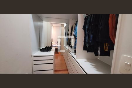 Closet da Suíte de apartamento para alugar com 2 quartos, 90m² em Centro, Betim
