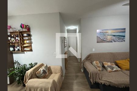 Corredor de apartamento para alugar com 2 quartos, 65m² em Lins de Vasconcelos, Rio de Janeiro