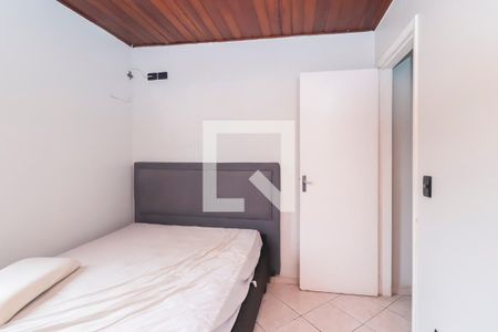 Quarto 2 de casa de condomínio para alugar com 2 quartos, 75m² em Itaquera, São Paulo