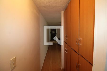 Sala de apartamento à venda com 2 quartos, 46m² em Vila Carmosina, São Paulo