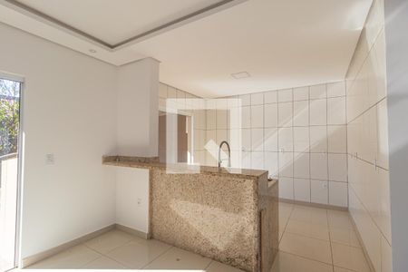Cozinha de casa para alugar com 2 quartos, 260m² em Vila Monte Carlo, Cachoeirinha