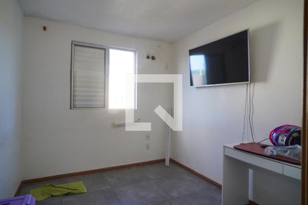 Quarto 1 de apartamento para alugar com 2 quartos, 42m² em São José, Porto Alegre