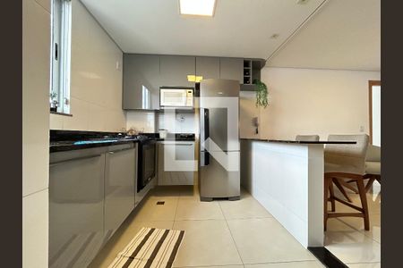 Apartamento para alugar com 3 quartos, 150m² em Serrano, Belo Horizonte