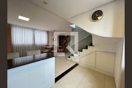 Sala/cozinha de apartamento para alugar com 1 quarto, 150m² em Serrano, Belo Horizonte