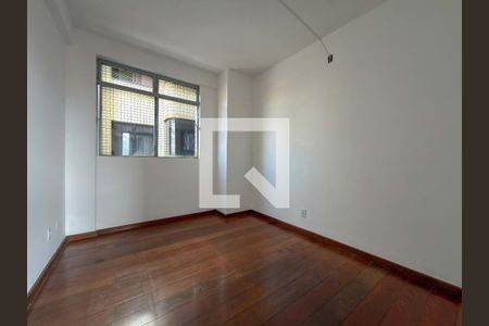 Quarto de apartamento à venda com 3 quartos, 112m² em Eldorado, Contagem
