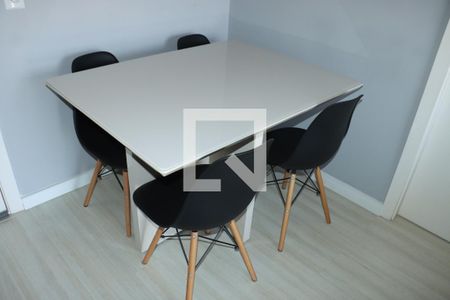 Apartamento para alugar com 1 quarto, 37m² em Vilarejo, Cotia