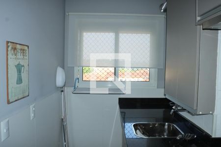 Apartamento para alugar com 1 quarto, 37m² em Vilarejo, Cotia