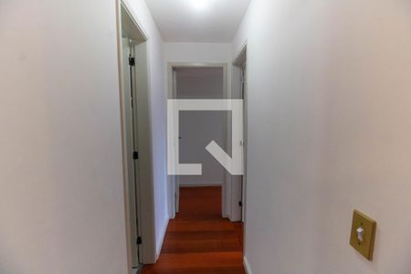 Corredor  de apartamento para alugar com 2 quartos, 78m² em Santa Rosa, Niterói
