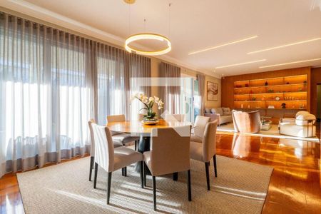 Casa à venda com 6 quartos, 1066m² em Planalto Paulista, São Paulo