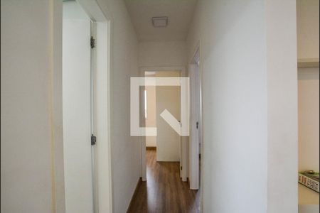 Corredor de apartamento para alugar com 2 quartos, 58m² em Utinga, Santo André