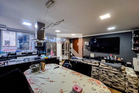 Sala de casa à venda com 3 quartos, 340m² em Alto da Mooca, São Paulo