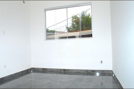 Quarto 1 de casa para alugar com 2 quartos, 90m² em Dom Silverio, Belo Horizonte