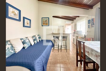 Sala  de apartamento para alugar com 1 quarto, 40m² em Daniela, Florianópolis
