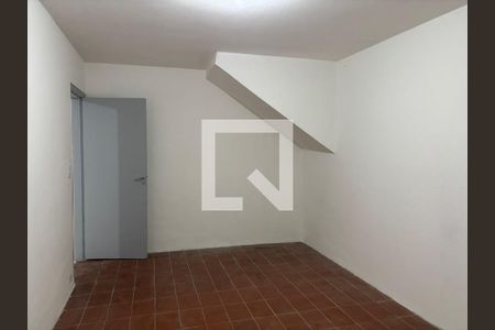 Quarto de casa para alugar com 2 quartos, 119m² em Jardim Ana Lucia, São Paulo