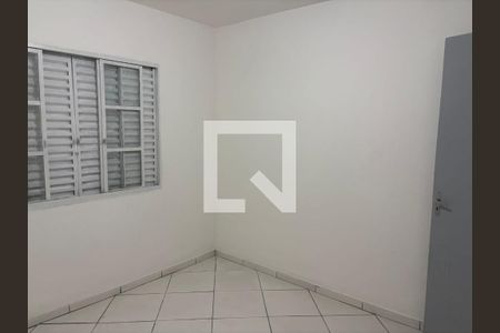 Quarto de casa para alugar com 2 quartos, 119m² em Jardim Ana Lucia, São Paulo