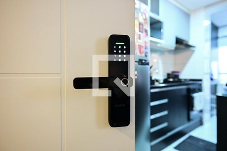 Fechadura Eletrônica de apartamento à venda com 2 quartos, 56m² em Vila Andrade, São Paulo