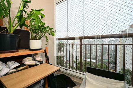 Varanda de apartamento à venda com 2 quartos, 56m² em Vila Andrade, São Paulo