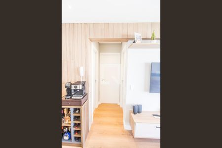 Corredor de apartamento à venda com 2 quartos, 64m² em Centro Comercial Jubran, Barueri