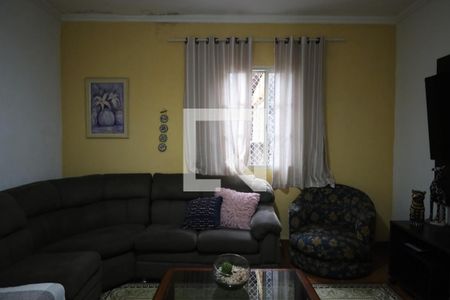 Sala de casa à venda com 4 quartos, 268m² em Jardim Ana Lucia, São Paulo