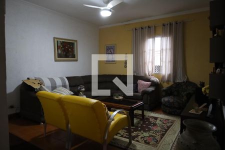 Sala de casa à venda com 4 quartos, 268m² em Jardim Ana Lucia, São Paulo