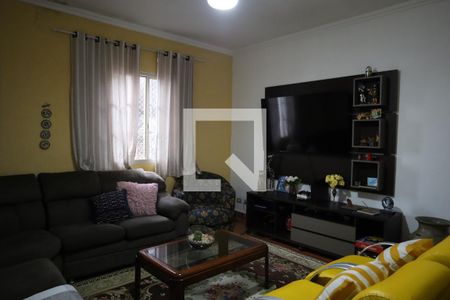 Casa à venda com 4 quartos, 238m² em Jardim Ana Lucia, São Paulo