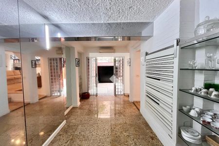 Casa para alugar com 3 quartos, 280m² em Copacabana, Rio de Janeiro