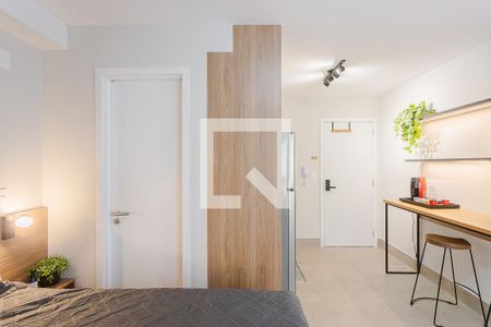 Quarto de kitnet/studio para alugar com 1 quarto, 25m² em Pinheiros, São Paulo
