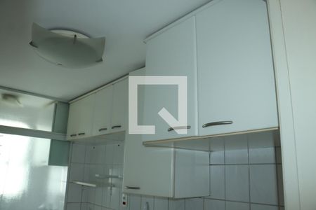 Apartamento para alugar com 2 quartos, 45m² em Jardim da Gloria, Cotia