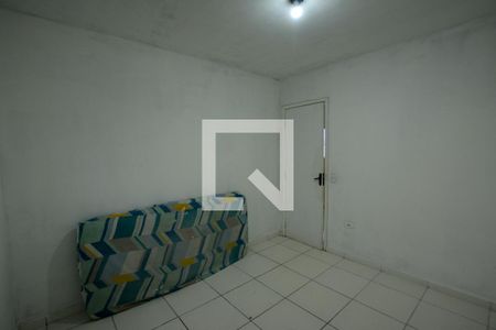 Quarto 1 de casa para alugar com 2 quartos, 50m² em Jardim Lucia, São Paulo
