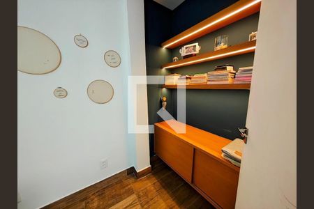 Apartamento à venda com 2 quartos, 107m² em Santo Antônio, Belo Horizonte