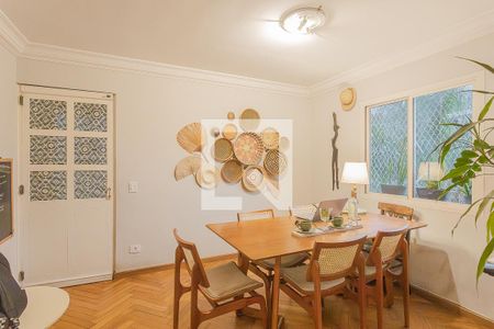Sala de apartamento à venda com 2 quartos, 90m² em Vila Madalena, São Paulo