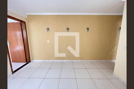 Sala de casa para alugar com 2 quartos, 80m² em Jardim Dracena, São Paulo