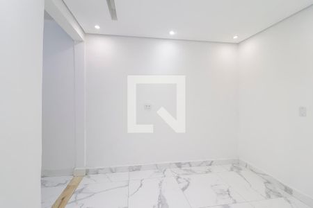 Quarto de casa para alugar com 1 quarto, 70m² em Cidade Antônio Estêvão de Carvalho, São Paulo