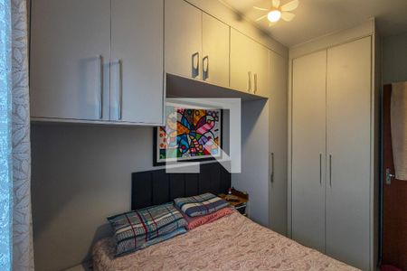 Quarto de casa de condomínio para alugar com 2 quartos, 67m² em Nova Mirim, Praia Grande