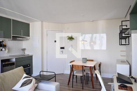 Sala/Cozinha de apartamento para alugar com 1 quarto, 43m² em Vila Clementino, São Paulo