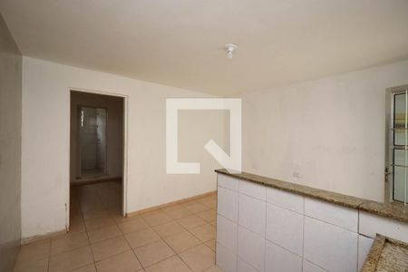 Sala / Cozinha  de casa para alugar com 1 quarto, 40m² em Vila Gustavo, São Paulo