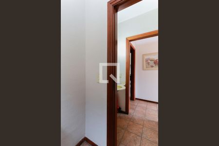 Lavabo de casa para alugar com 4 quartos, 250m² em Lauzane Paulista, São Paulo