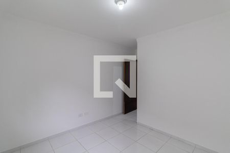 Suíte 1 de casa para alugar com 2 quartos, 100m² em Vila Brasil, São Paulo