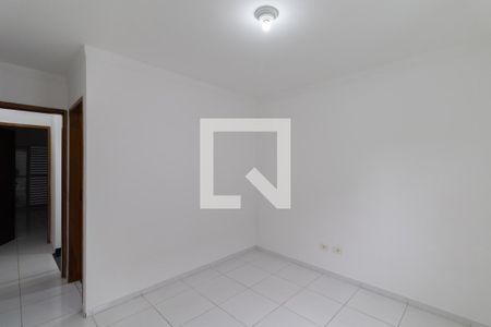Suíte 1 de casa para alugar com 2 quartos, 100m² em Vila Brasil, São Paulo