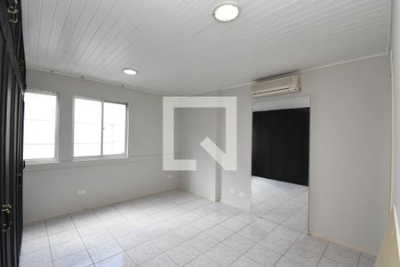 Suíte de apartamento para alugar com 3 quartos, 100m² em Cabral, Curitiba