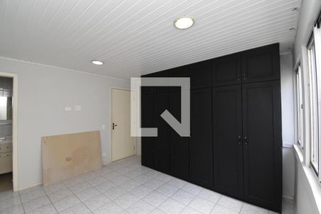 Suíte de apartamento para alugar com 3 quartos, 100m² em Cabral, Curitiba