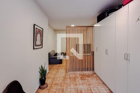 Quarto de kitnet/studio à venda com 1 quarto, 34m² em Liberdade, São Paulo