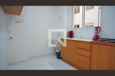 Cozinha e Área de Serviço de apartamento à venda com 2 quartos, 40m² em Santa Fé, Porto Alegre