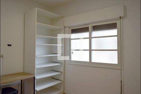 Quarto 1 de apartamento para alugar com 2 quartos, 77m² em Pinheiros, São Paulo