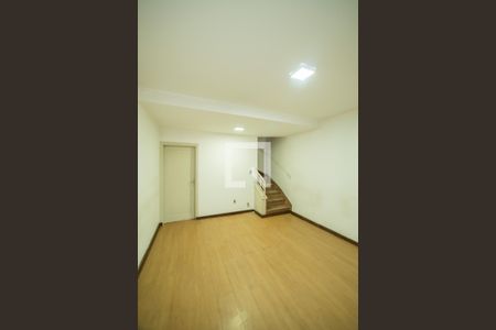 Sala de casa à venda com 2 quartos, 106m² em Planalto Paulista, São Paulo