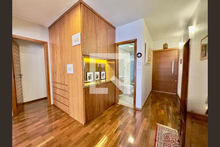 Apartamento à venda com 2 quartos, 100m² em Santa Lúcia, Belo Horizonte