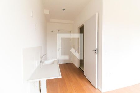 Quarto/Cozinha de kitnet/studio para alugar com 1 quarto, 20m² em Itaquera, São Paulo