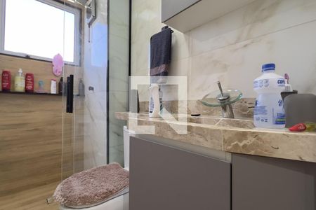 Banheiro de apartamento para alugar com 2 quartos, 44m² em Vila Nova Bonsucesso, Guarulhos